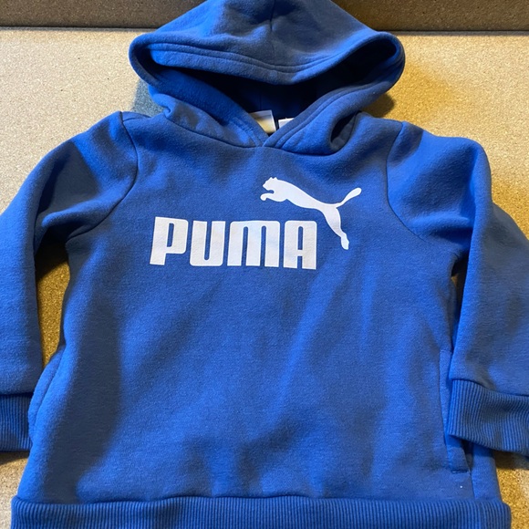 Puma hoodie size 2 (toddler) - Picture 1 of 3